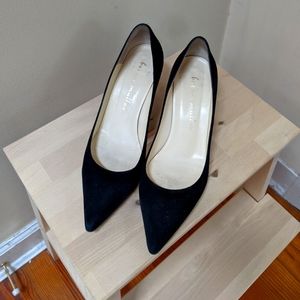 Bettye Mueller black suede heels